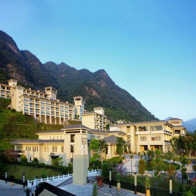 【元旦特惠】广州碧桂园金叶子温泉度假酒店+双早+温泉+汗蒸+石板浴+田园水果/晚餐等