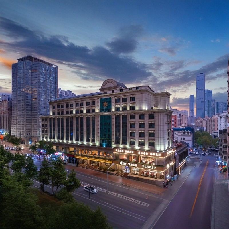 大连-维也纳国际酒店(大连市政府东关街店)|标准单人间+老虎滩海洋公园2天1晚自由行 - 定制游预订