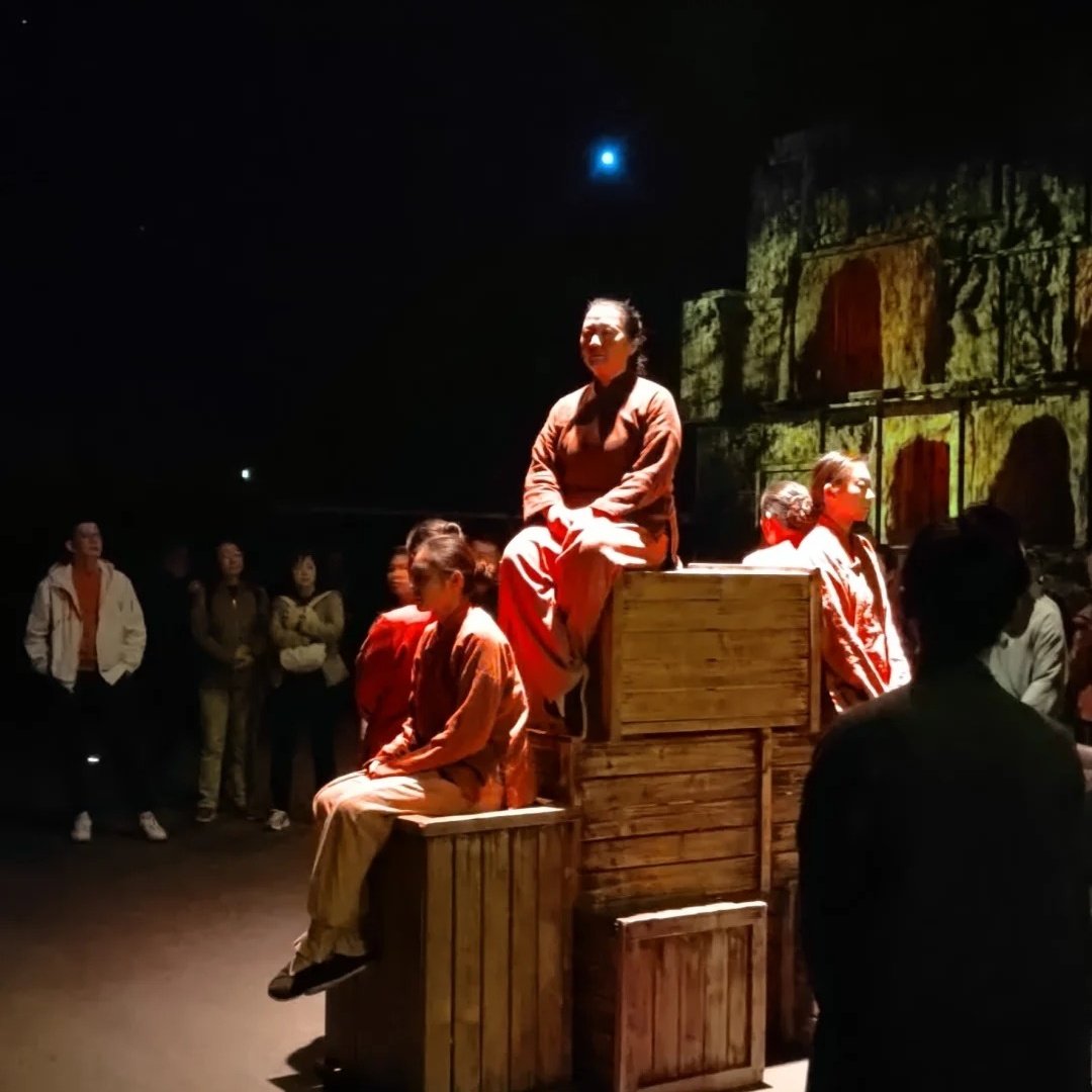 敦煌缘梦客栈(莫高窟数字中心店)住宿+《又见敦煌》演出成人门票