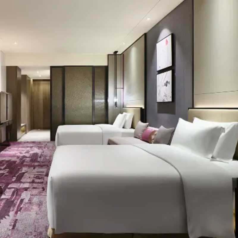 无锡融创皇冠假日酒店1晚+双人热血/三国/鼋头渚/晚餐+双人自助早餐