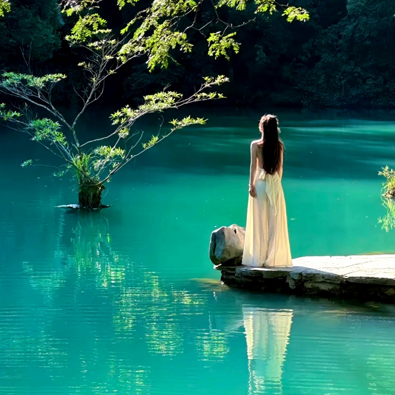 8人内小团贵州纯玩旅游3天2晚黄果树西江千户苗寨荔波小七孔三日