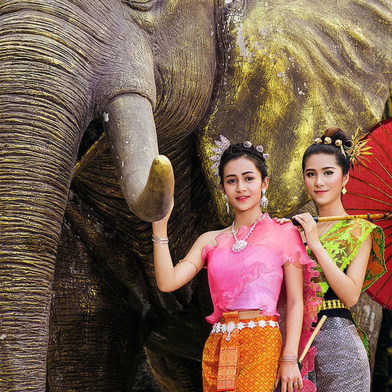 红河高铁出发西双版纳5日自由行可选酒店搭美食泡温泉电影票 - 定制游预订