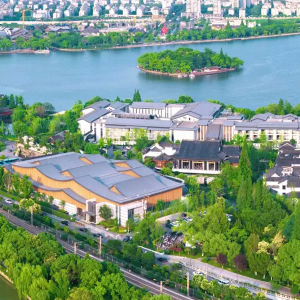 【周末不加价】1晚浙江嘉兴南湖宾馆+乌镇/濮院/西塘买1送1/多景点可选 - 定制游预订