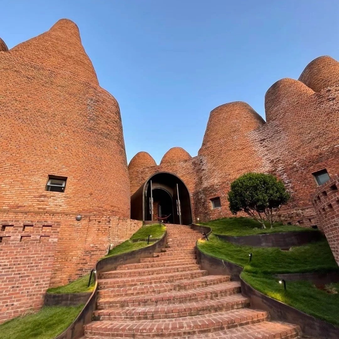 弥勒韵锦酒店住宿+东风韵景区成人门票