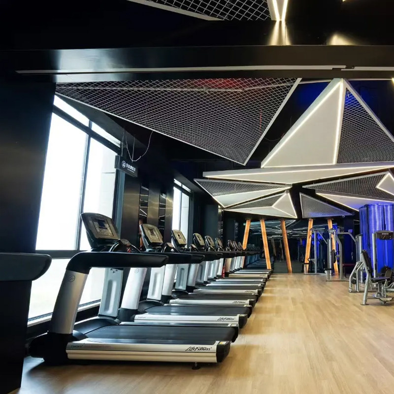 泰兴豪庭国际酒店1晚+双人泰州海军舰艇文化园+双人泰州古雕花楼+双早