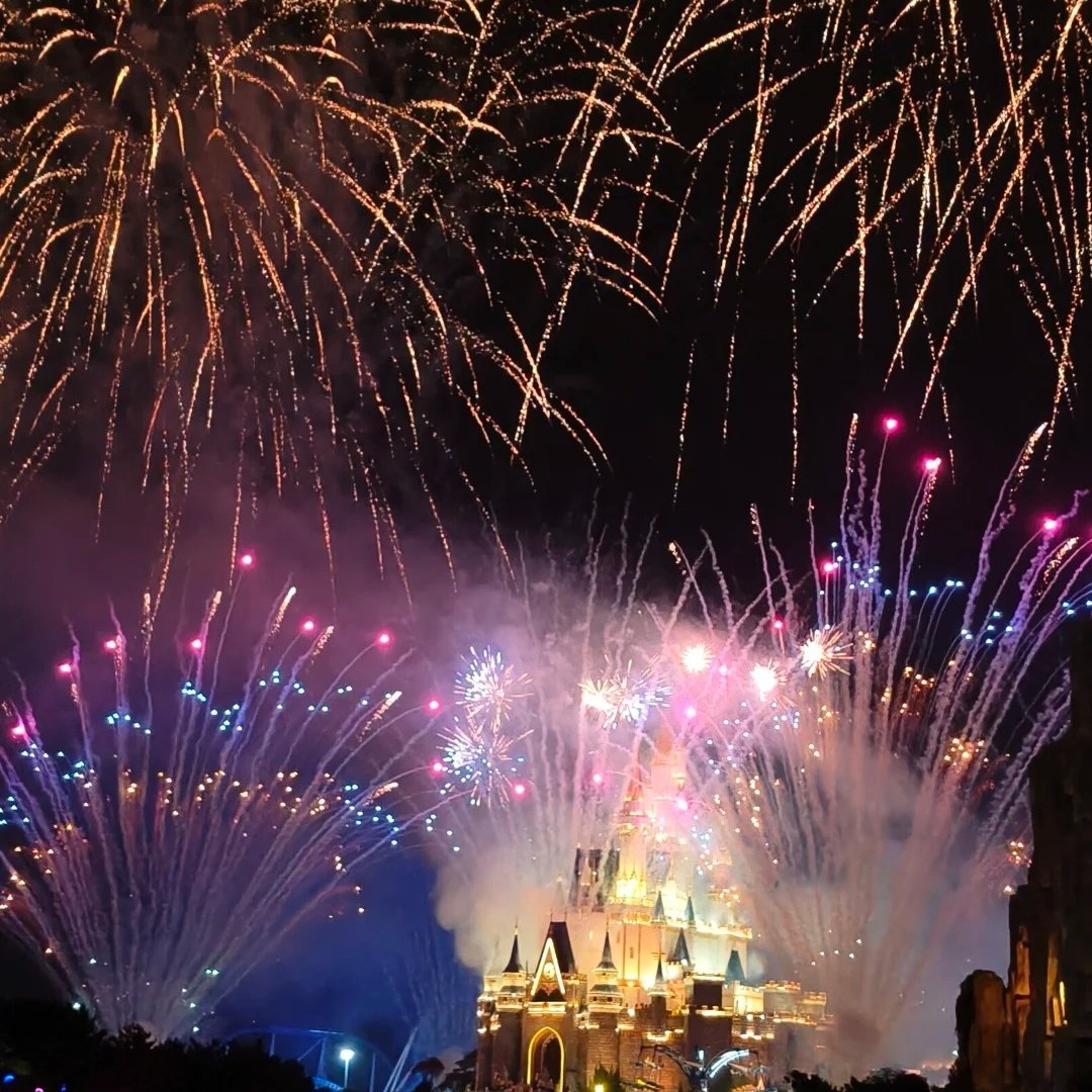 齐河保利悦雅酒店住宿+欧乐堡梦幻世界成人门票 - 定制游预订