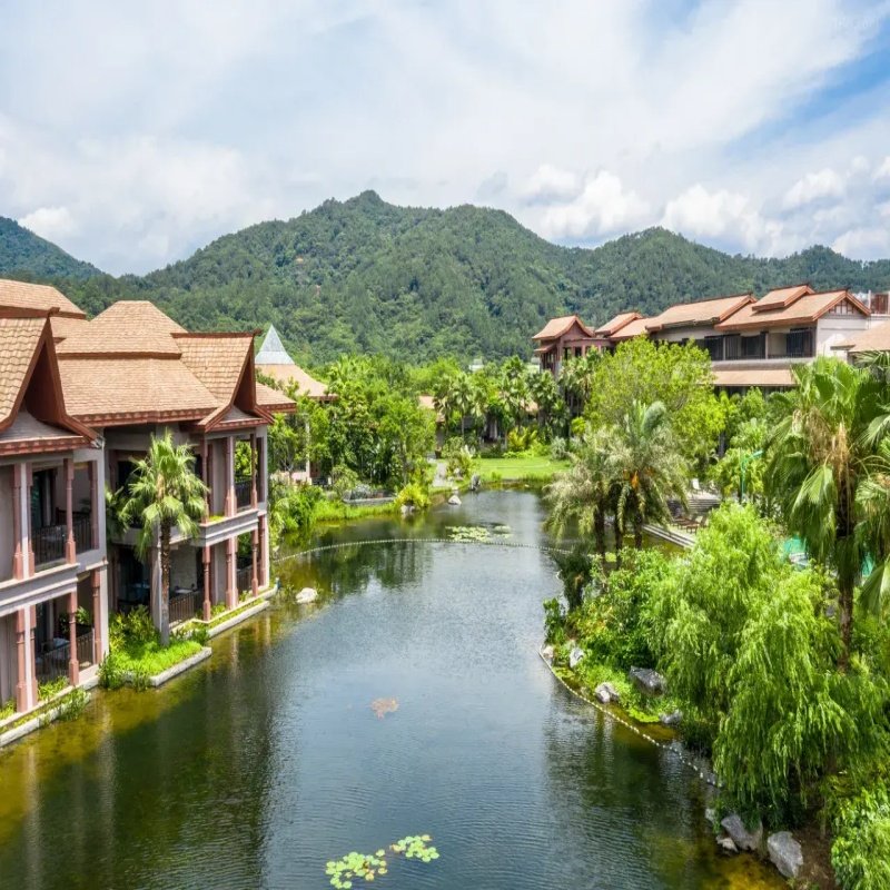 广州从化都喜泰丽温泉度假酒店1晚+2大1小早餐+ 2大1小无限次温泉