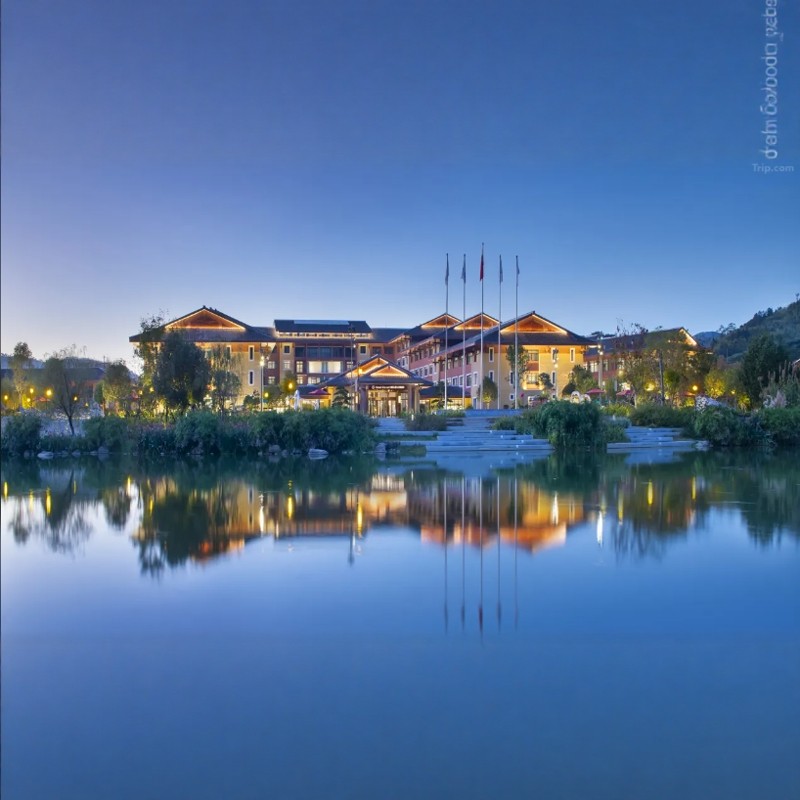 【YT】3天2晚 | 凌波格兰云天国际酒店( 漳州南靖云水谣店)丨高级房+云水谣景区门票