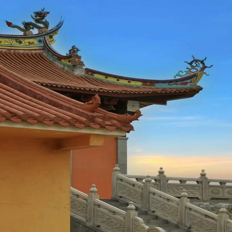 泉州蟳埔村+梧林古村落+石狮永宁古城+石狮黄金海岸洛伽寺一日游