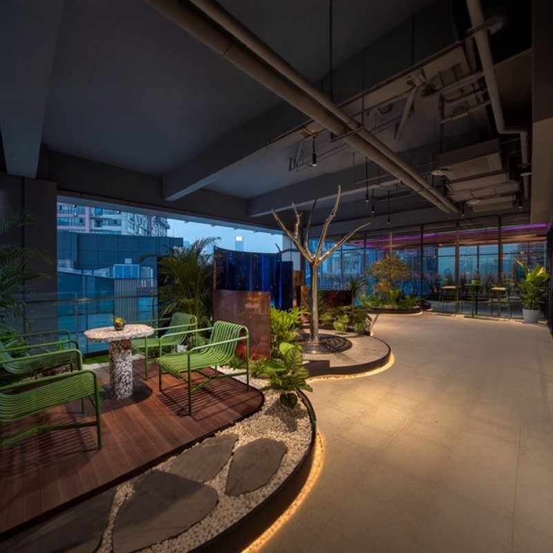 【拍照出片】4天3晚重庆朝天门voco酒店高级房+动物园门票买1送1