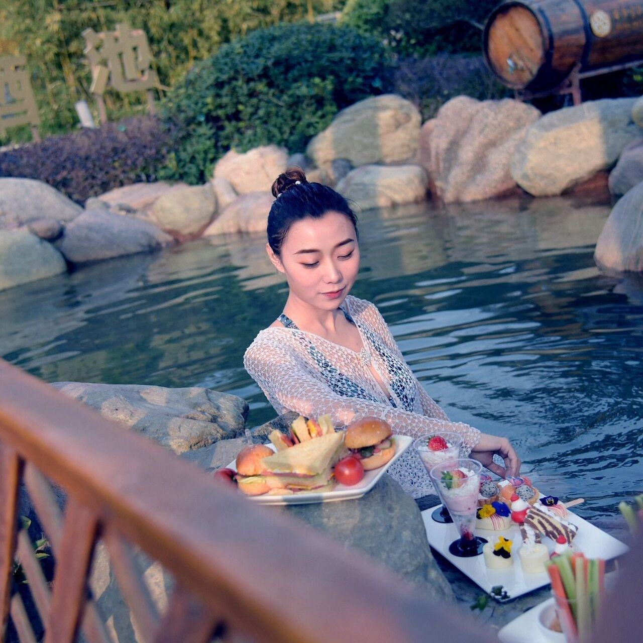 【双旦大促】郑州银基冰雪酒店2天1晚/3天2晚套餐动物王国套票