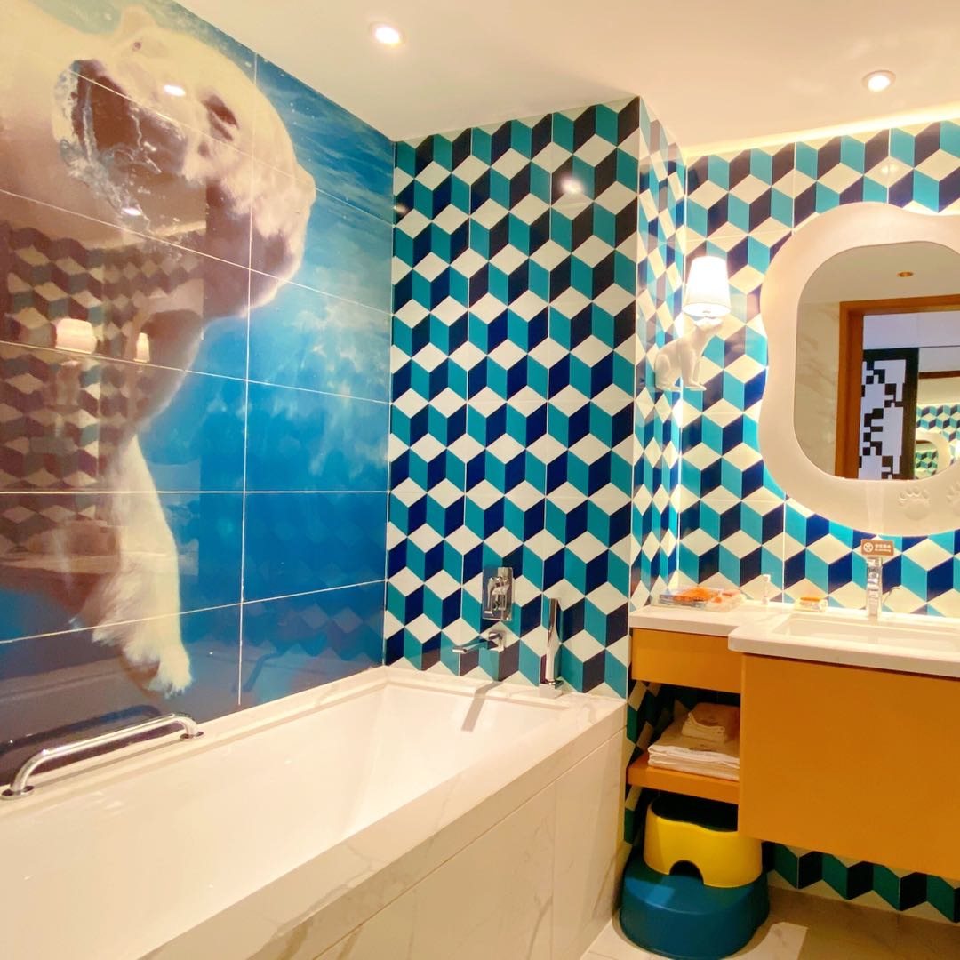 【11大促】郑州银基冰雪酒店+多次畅玩银基动物王国/冰雪世界/温泉/早餐