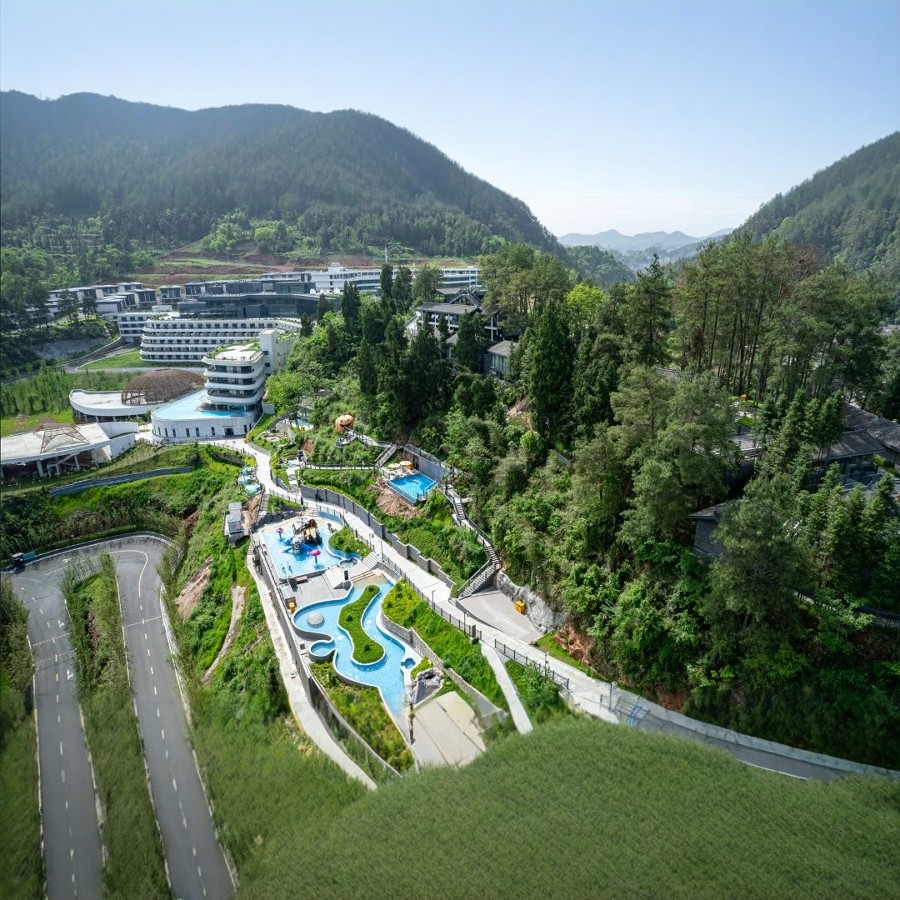 边城凤凰沱江夜游+《边城》大型森林剧场演出+凤仙境温德姆至尊豪廷温泉酒店2天1晚 - 定制游预订