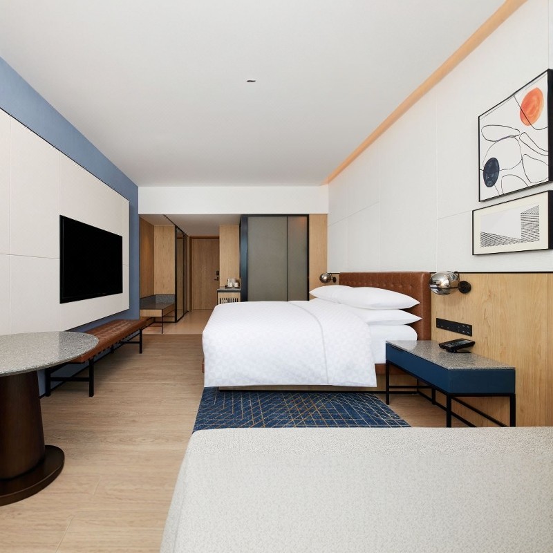 【迪士尼买1送1+往返接送】3天2晚尊贵大床 | 上海国际旅游度假区福朋喜来登酒店