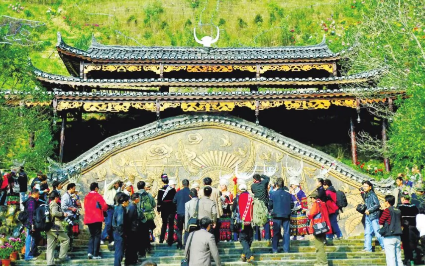 雷山苗族银饰刺绣博物馆图片