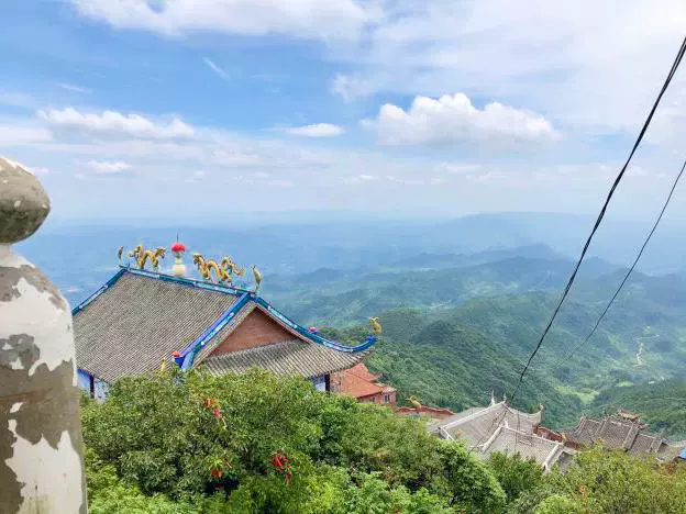 宝鼎风景区