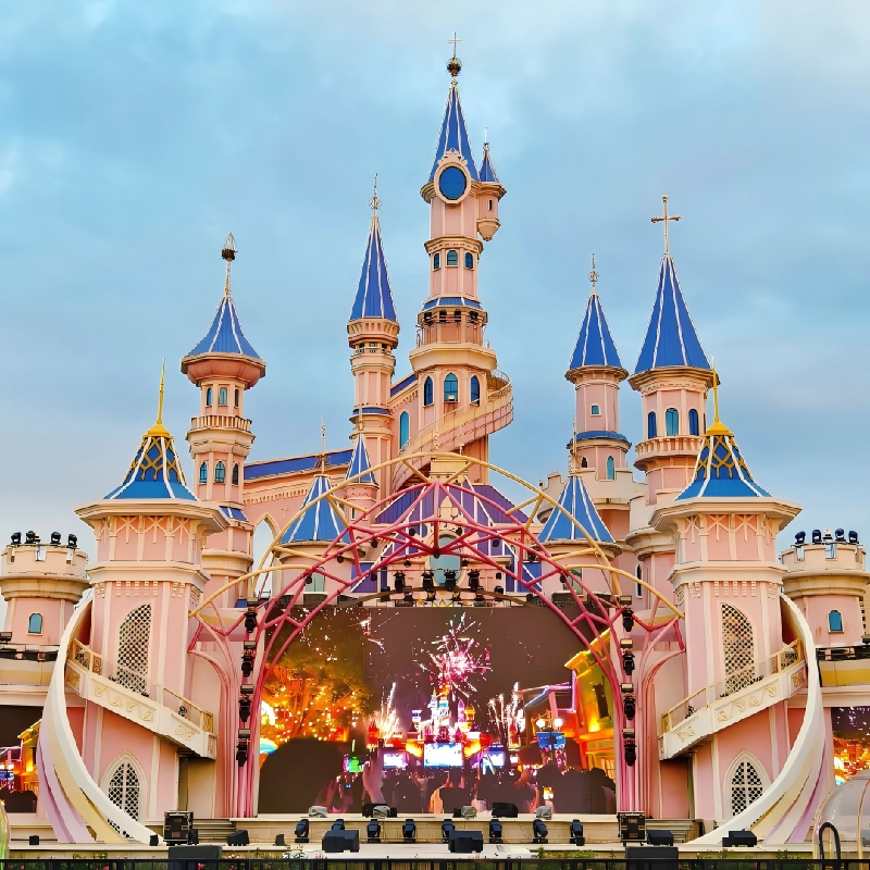 沈阳市区豪华酒店住宿+沈阳方特乐园成人门票