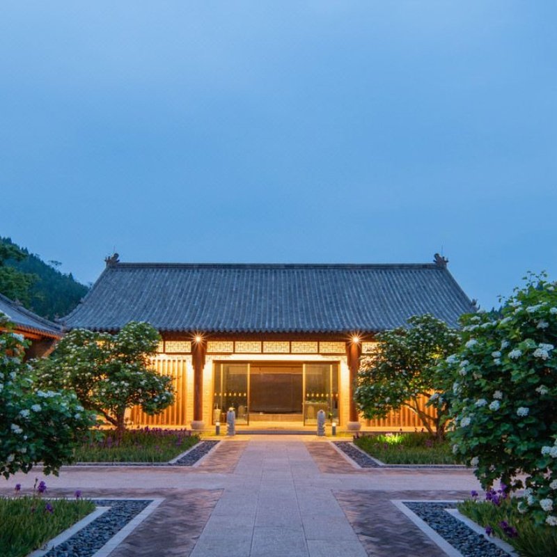 咨询立减·双人金声玉振演出票丨尼山书院酒店2天1晚+双人门票