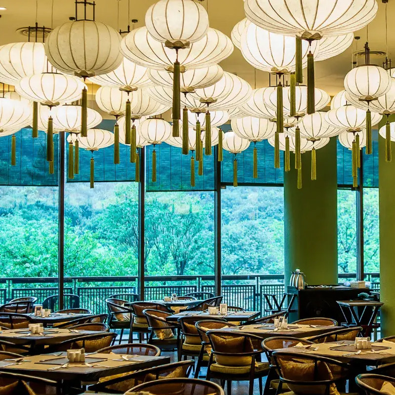 波罗蜜多景观房1晚+双人拈花湾+双人新疆主题自助晚餐+双早