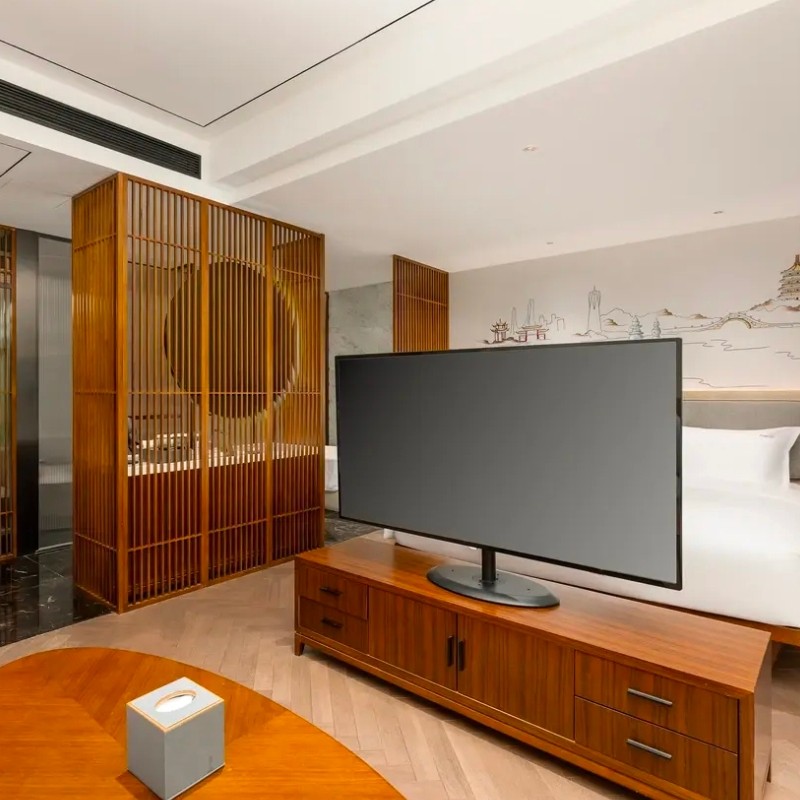 【乐享】杭州西湖假日酒店开放式套房五天四晚+西湖风景名胜区+雷峰塔