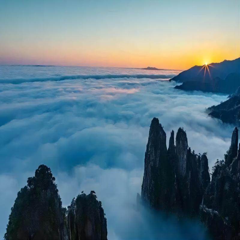 五指峰景区+高椅岭旅游区+东江湖旅游区+白廊景区3天2晚私家团