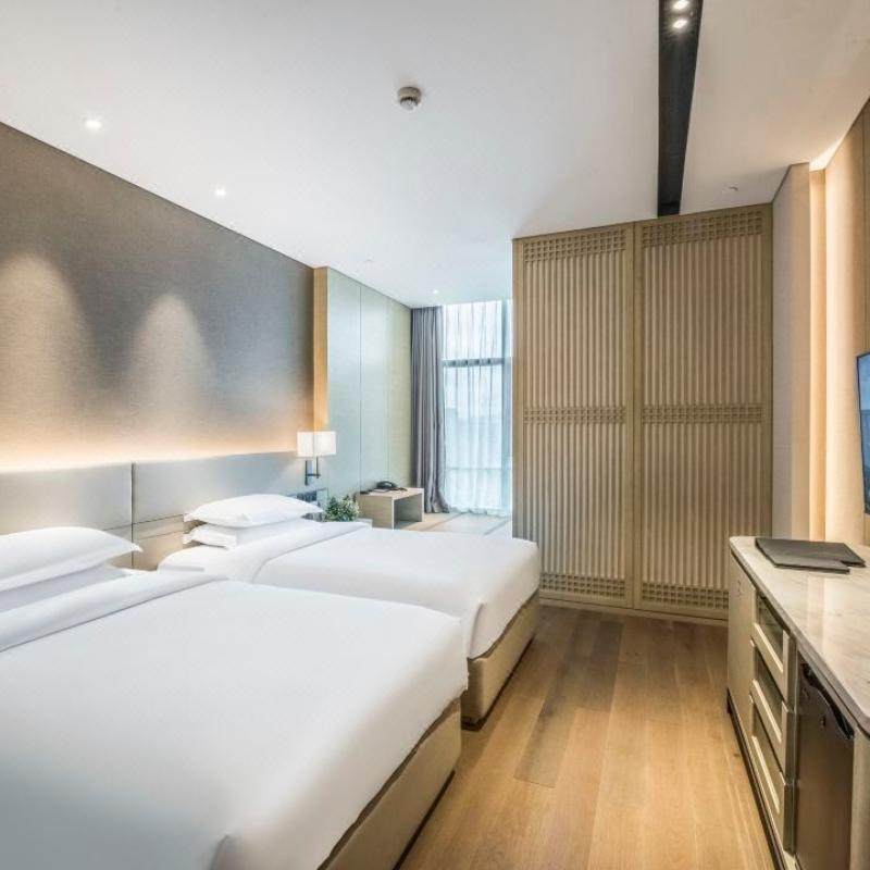 延吉华益卡伊洛斯酒店3天2晚套餐 +自助早餐+延吉民俗园门票