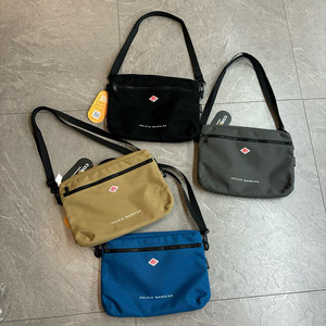 
Japanese 25 new Danton embroidered diamond letters classic versatile zipper outdoor multifunctional one-shoulder crossbody bag