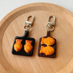 Japanese-Style Baking Tray Tray Taiyaki Bun Pendant Keychain Miniature Realistic Food Toy Planner Phone Camera Decoration