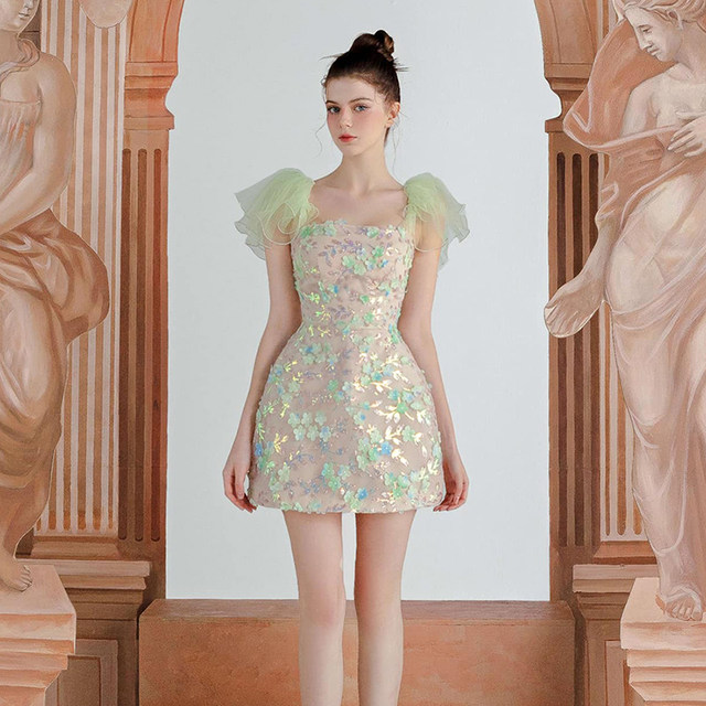 Vietnamese niche Qtran 2023 New Fresh Fresh Fresh Flower Flower Thin Gauze Lotus Leaves Sleeve Sleeping
