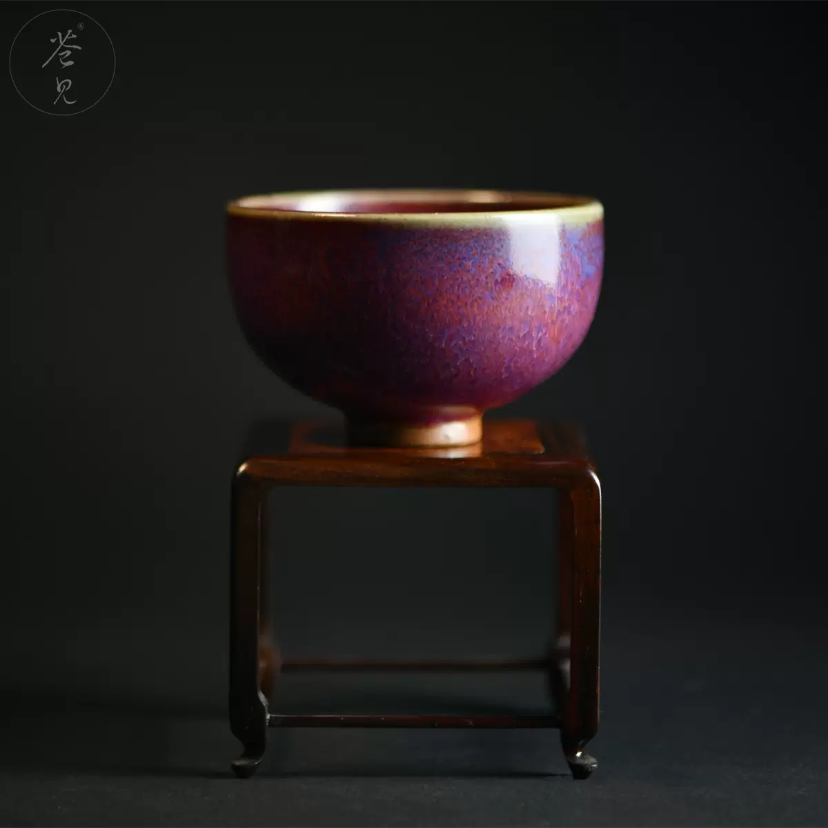 中国骨董品　宋王朝　本物 箱付き 旧家蔵出『南宋 龍泉窯梅子青釉花觚 共箱』 陶芸 中国陶瓷器