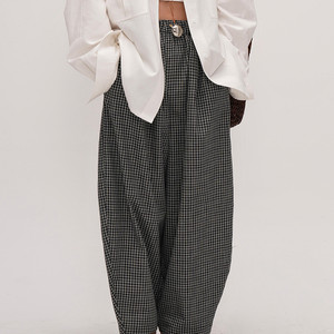 
Tan Yanmi retro literary classic plaid loose and versatile fashionable harem pants nine-point balloon library scimitar pants