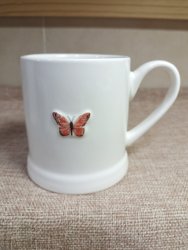 Super Bargain Export to the Uk, Popular Butterfly Embossed Ceramic Mug, Coffee Cup, Water Cup, Household Couple Cup