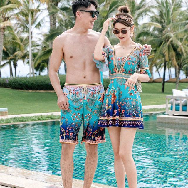 Women's 2023 new couple sexy beach dress style conservative belly-covering slim men's hot spring beach swimming