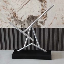 Creative Perpetual Motion Machine Iron Man Rotating Newton's Cradle Chaos Pendulum Living Room Bedroom Niche Decoration Ornament