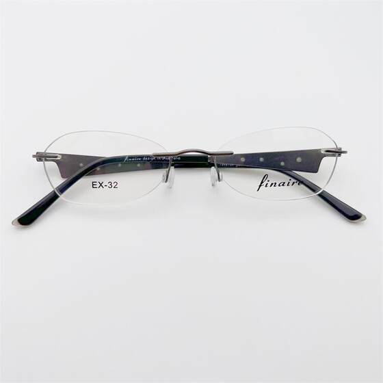 
Collection of original foreign trade original single gun color ultra-light pure titanium business temperament frameless carved personalized temples glasses frame for women