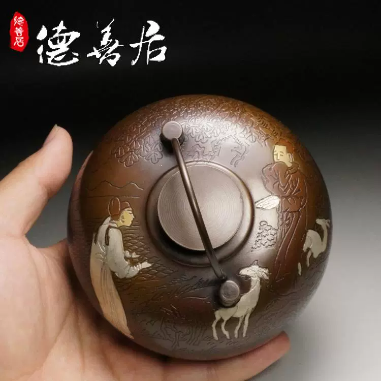 中国古美術品・珍品純銅製・高浮彫鎏金繍球香炉香囊・透彫・熏香炉・檀木箱付・香道具 中国古美術品・珍品純銅製・高浮彫鎏金繍球香炉香囊・透彫・