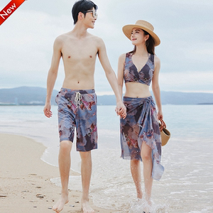 Couple set Swimsuit Female splitting three -piece shelter skirt steel gathered men's beach pants soak hot spring vacation
