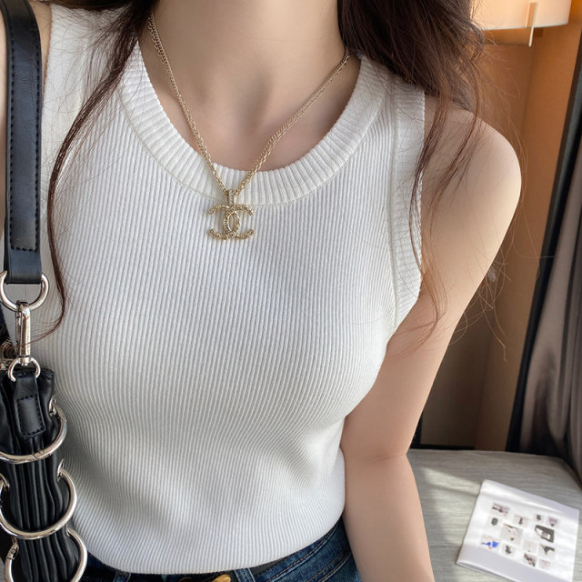 
White knitted round neck vest for women with inner wear 2025 autumn new suspender base high-end sleeveless outer top