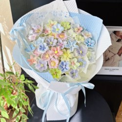 Jingdezhen Handmade Ceramic Bouquet Finished Product as a Birthday Gift for Girlfriend, Best Friend, Teacher, Mother, Intangible Cultural Heritage Eternal Flower
