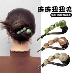 Summer Simple Casual Hairpin with Teeth, Twist Clip for Women, 2025 New Style Claw Clip, High-End Beaded Rhinestone Hairpin