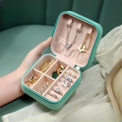 Portable Jewelry Storage Box, Travel High-End Exquisite Compact Earrings, Rings, Necklaces, Earrings, Hand Jewelry Mini Box