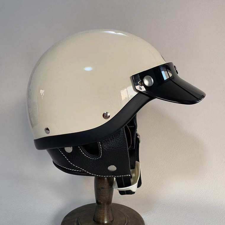 BORN FREE SHORTY HALF HELMET ヘルメット装飾品
