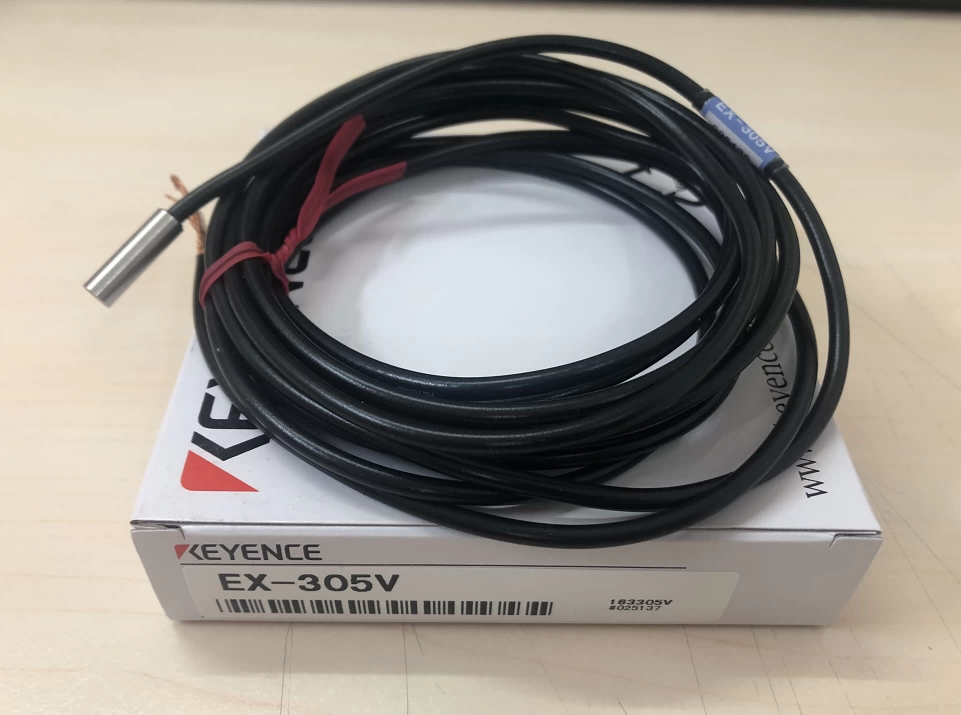 KEYENCE 変位センサーEX-V01 EX-305V KEYENCE 変位センサーEX-V01 EX