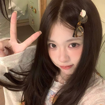 
Sweet atmosphere ~ Sweet KT cat leopard print glasses hair clip