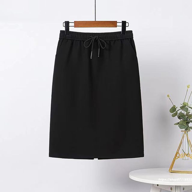 Black skirt Solid color elastic versatile mid-length hip-cover skirt Large size loose high waist straight casual skirt