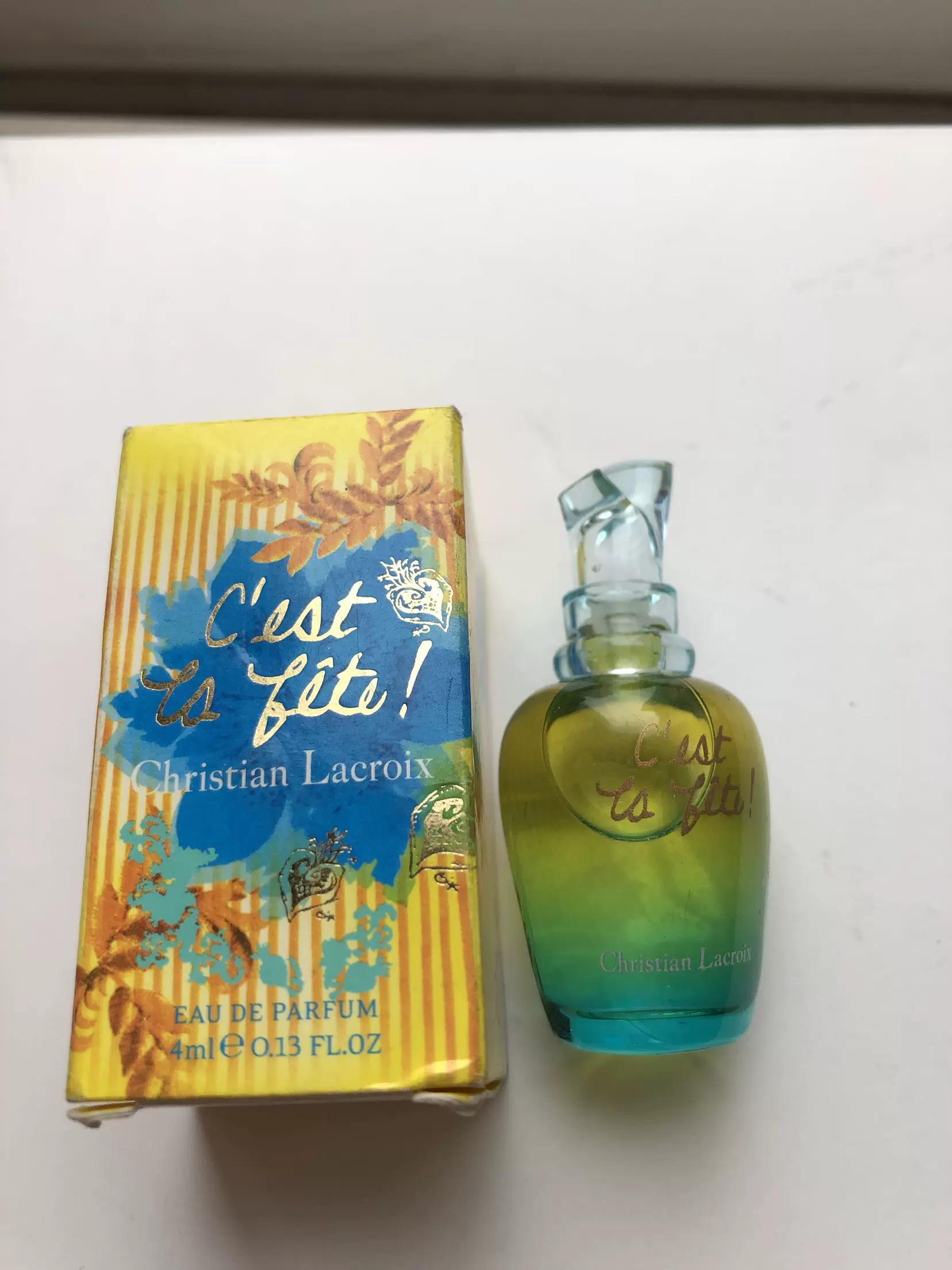 57％以上節約 日本未発売 オードパルファム 125ml Christian Lacroix