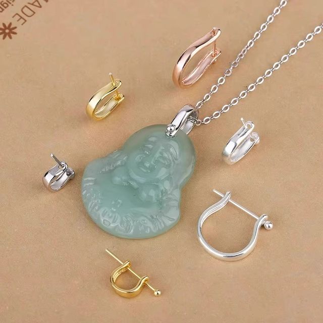 18K gold pendant buckle head jade pendant U-shaped buckle Au750 platinum buckle diy accessories jade Buddha buckle head necklace buckle