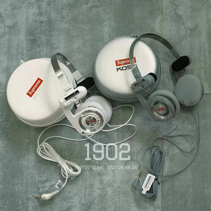 现货Supreme 23fw Koss Porpatro Headphones 可收纳头戴式耳机-Taobao