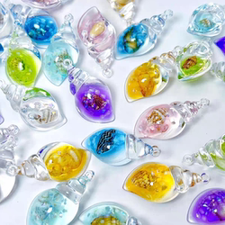 Colorful Luminous Conch Shell DIY Cream Glue Keychain Bag Necklace Pendant Acrylic Ornament Decoration