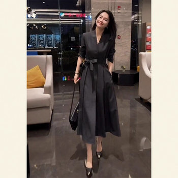 Long suit dress V-neck waistband